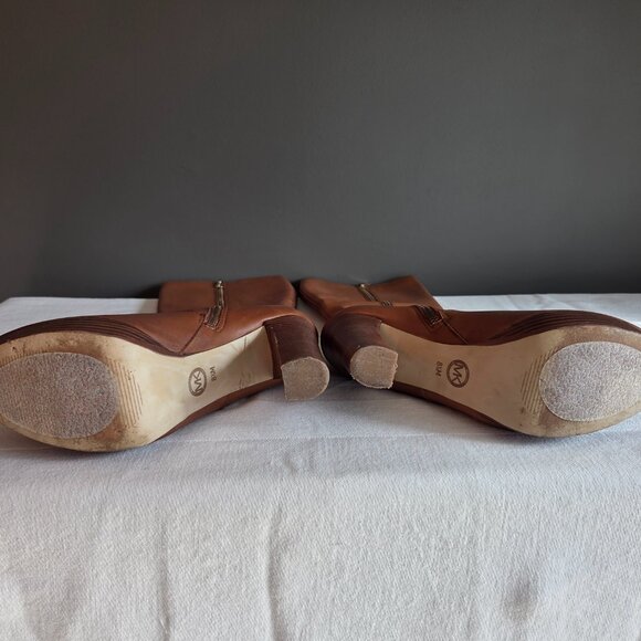 Michael Kors 8.5 Lesly Boots Stacked Heel Luggage Color - Picture 9 of 11